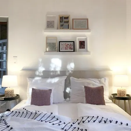 44 George House - Pool, Jacuzzi, Sauna, View * Tilaj