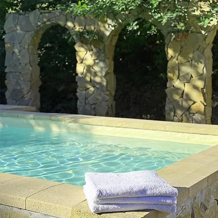 44 George House - Pool, Jacuzzi, Sauna, View *