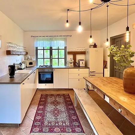 44 George House - Pool, Jacuzzi, Sauna, View Holiday home *