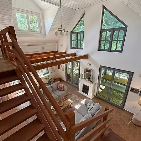 度假居 44 George House - Pool, Jacuzzi, Sauna, View *